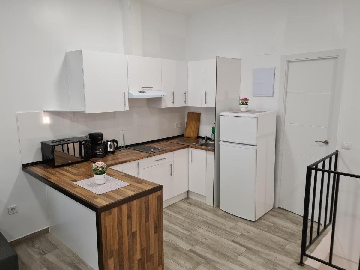 M-A Apartamento Duplex Jaen Appartamento Madrid Esterno foto